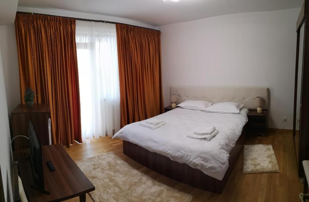 Passa Tempo Hotel Suceava Exterior photo